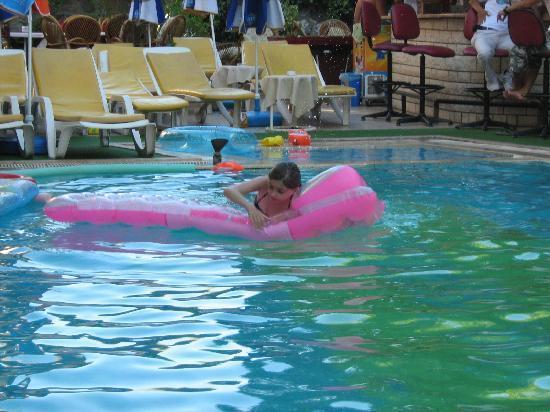Ozlem 2 Apart Hotel Marmaris Exterior photo