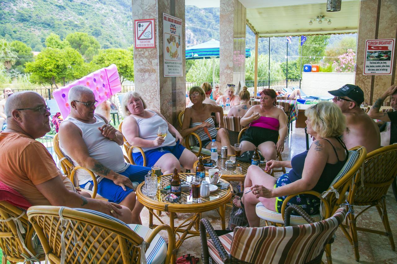 Ozlem 2 Apart Hotel Marmaris Exterior photo