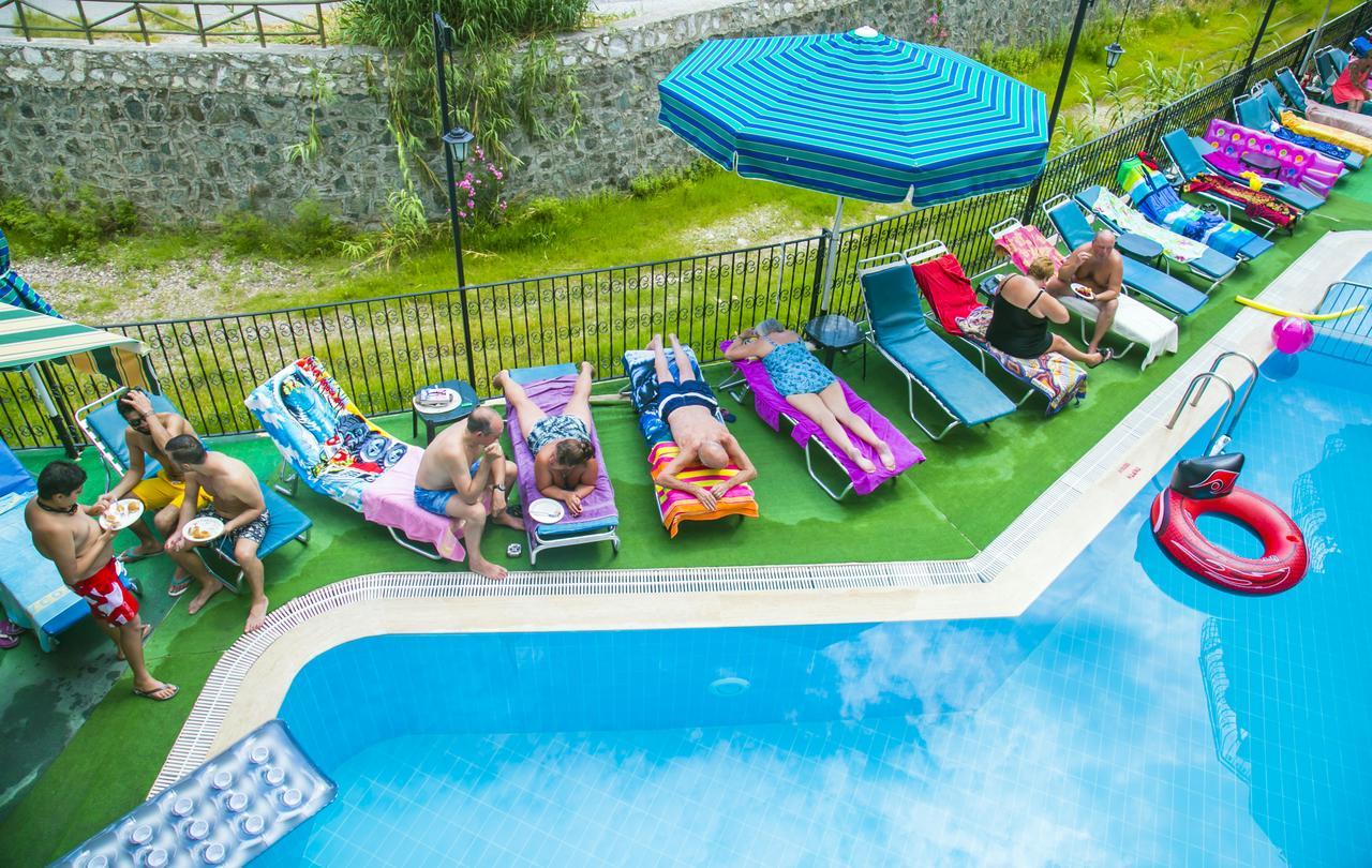 Ozlem 2 Apart Hotel Marmaris Exterior photo